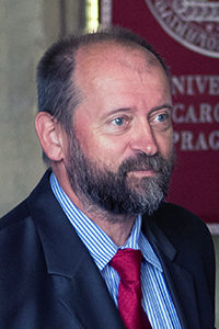 článek rozhovory technické fakulty 9 2019 Kratochvíl MFF UK